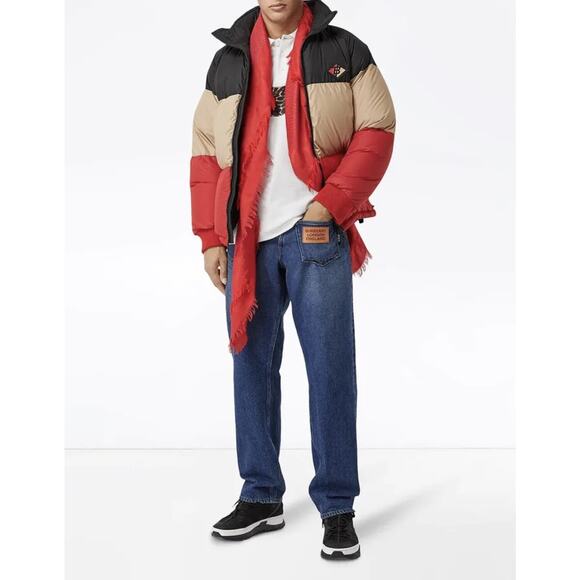 Burberry Monogram Metallic Red Large Square Scarf 140x140 cm NWT $550 - Picture 7 of 11